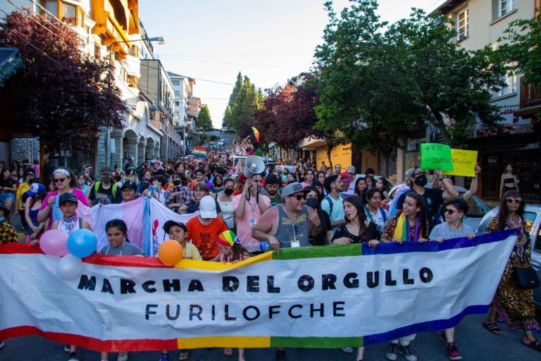 Cu Ndo Se Hace La Marcha Del Orgullo En Bariloche Diario El