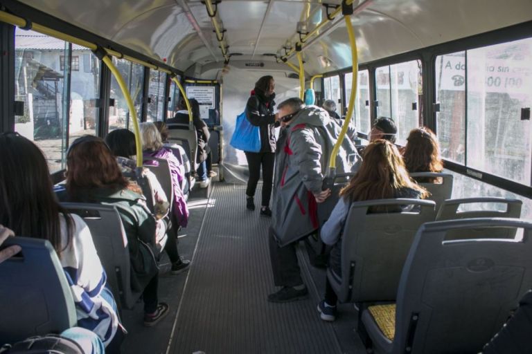 Cuánto cuesta viajar en colectivo en otras ciudades del país Diario