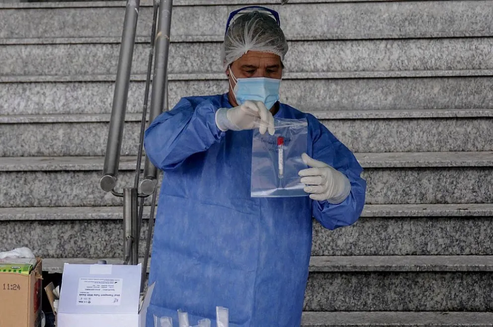 Argentina registró 17 nuevos casos de la cepa Delta: todos son de viajeros