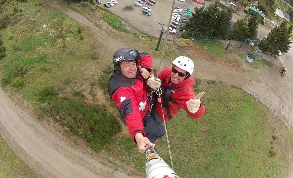 El compañero que estaba a su lado: “Todo se empezó a mover y no dio tiempo a nada”