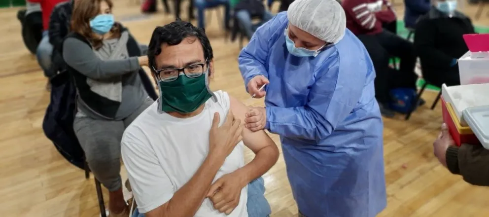 COVID-19: Cuánto falta para que Argentina llegue a la inmunidad de rebaño