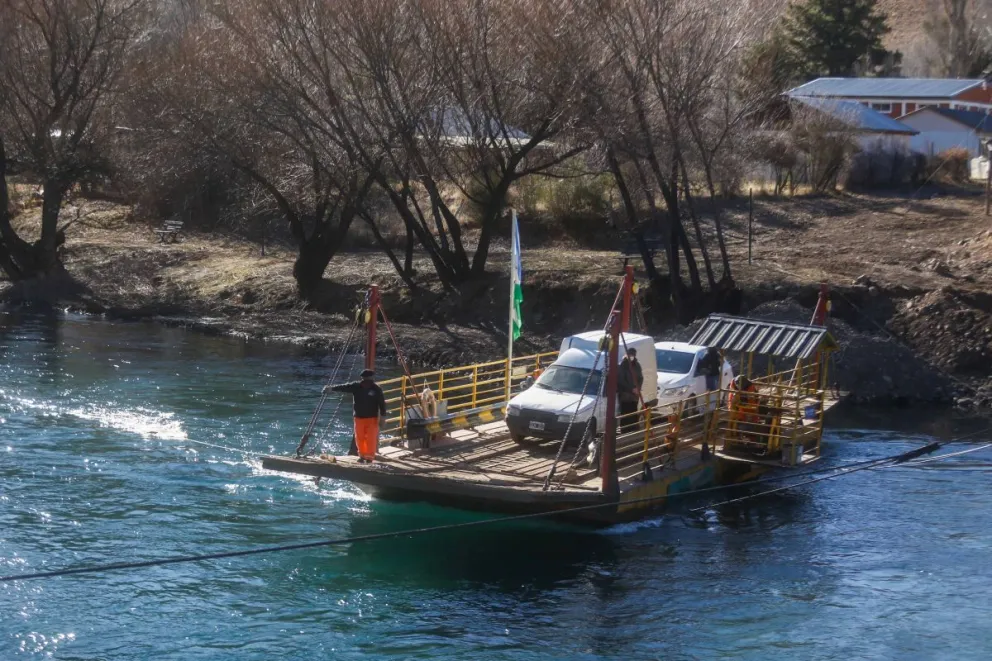 Desde el lunes, estos son los horarios de la balsa de Villa Llanquín