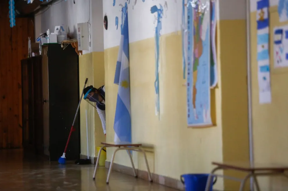 Con la presencialidad plena las burbujas se amplían a todo el curso