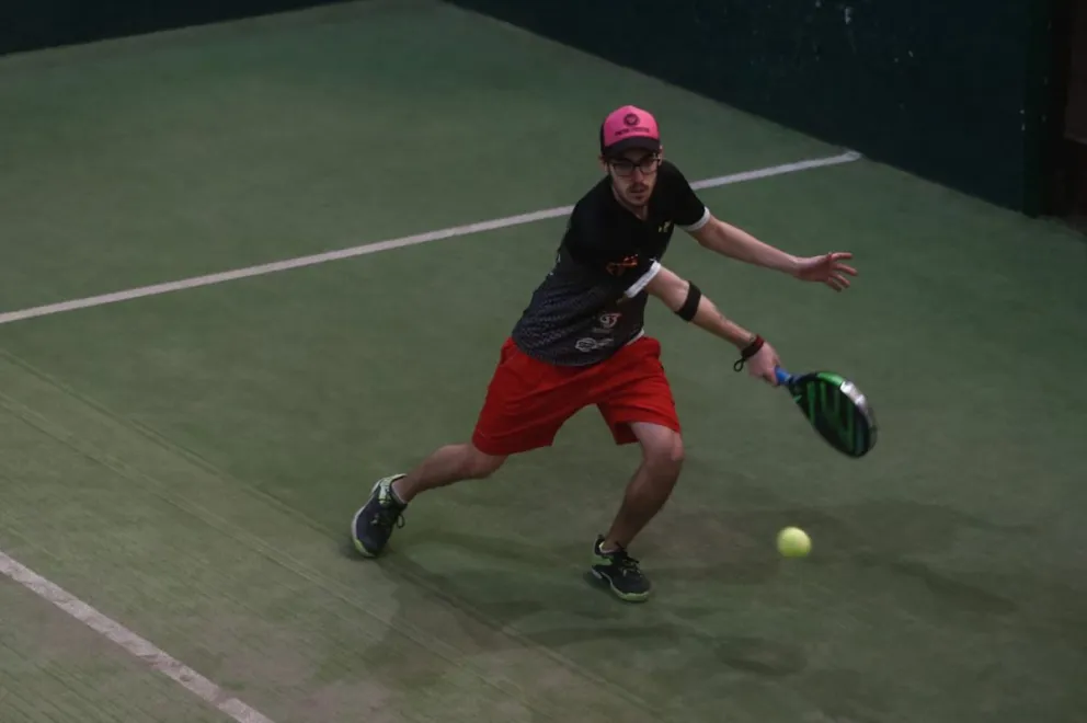 La quinta sale a la cancha