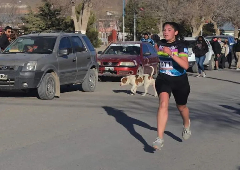 Barilochenses presentes en Jacobacci