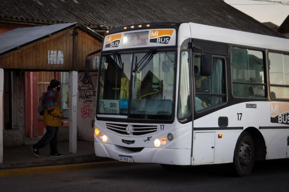 Confirmado: Hubo acuerdo y se levanta el paro de colectivos de este jueves y viernes