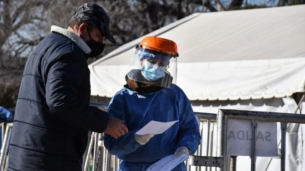 Cepa Delta: ya son 160 las personas aisladas por el cordobés que no hizo cuarentena
