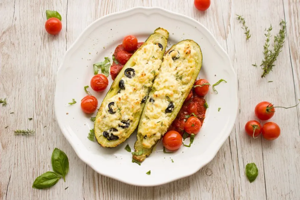 Una delicia ¿te animás?: Zucchinis rellenos con aceitunas y cherrys