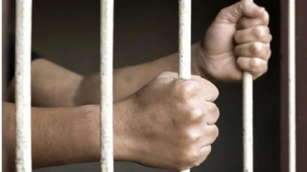 Nació producto de una violación y obtuvo una condena para su padre biológico