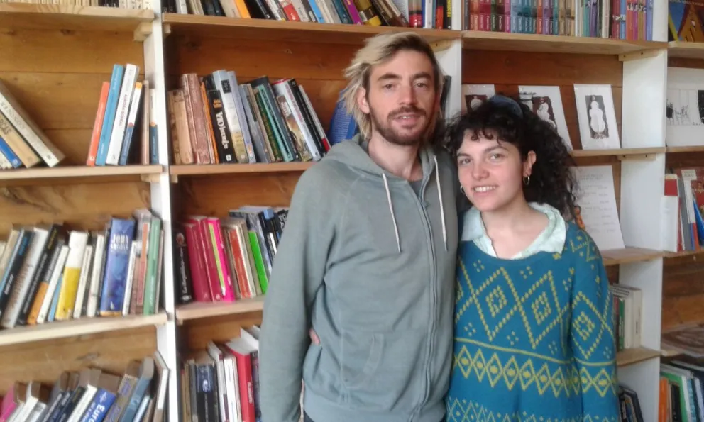 En La Luna – Libros y Café también hay espacio para el arte