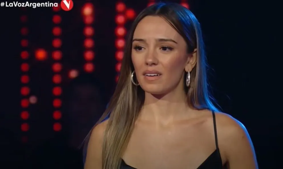 La barilochense Sol Llobet fue eliminada de La Voz: qué le dijeron en su despedida