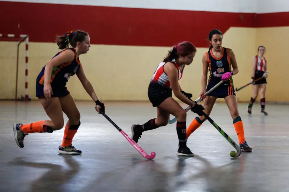 Siguen las definiciones en el Torneo Vuelta al Juego