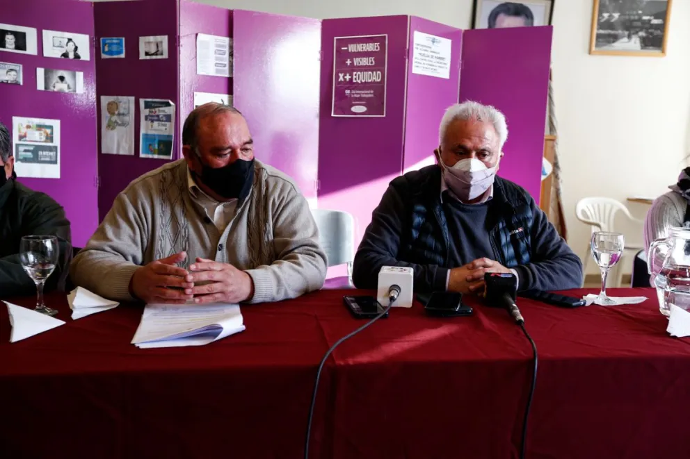 Gastronómicos definieron que cortarán los accesos a Bariloche