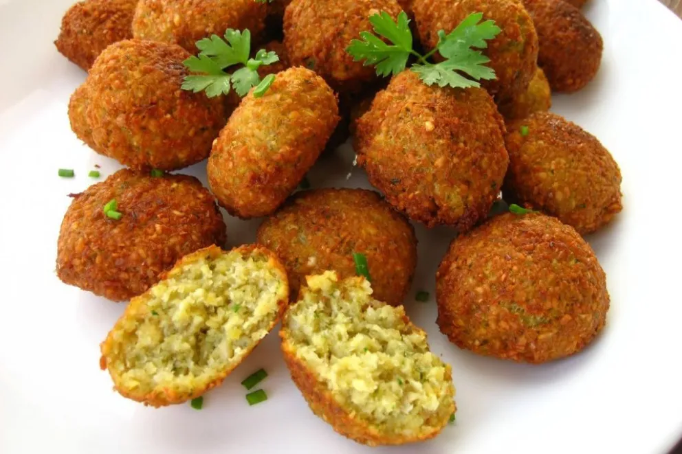 Espectaculares albóndigas veganas de garbanzos ¡en sólo 5 minutos!