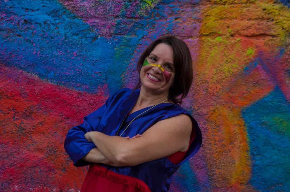 Mural efímero y obra de teatro para festejar