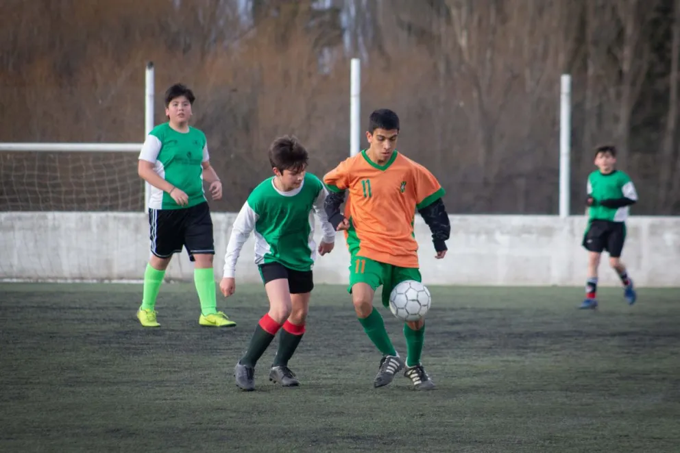Los menores de la Asociación Bariloche juegan el sábado