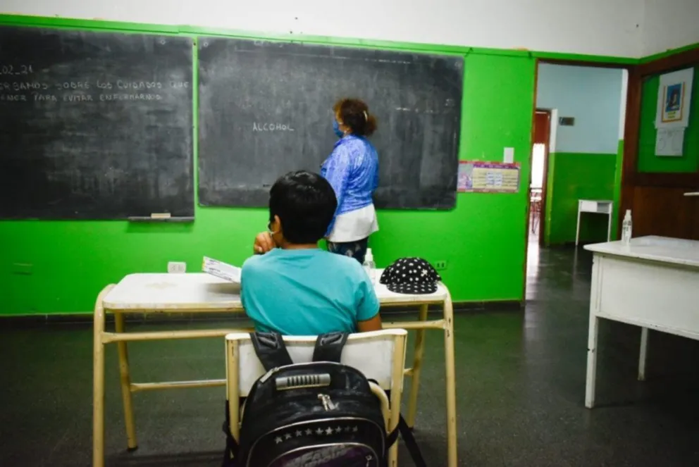 Dictado de clases normal por la tarde en Bariloche 