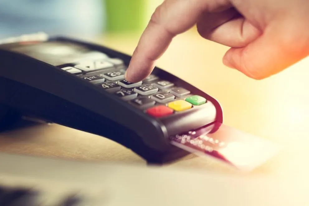 Los comercios recibirán la acreditación de pagos con débito en 24 horas