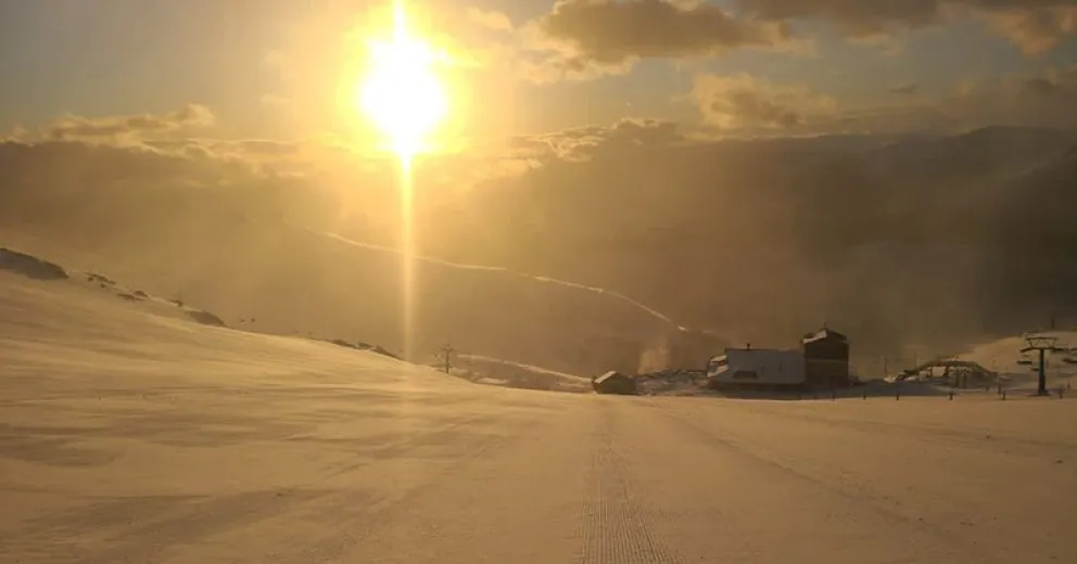 Realizaron las detonaciones y Catedral recibe a esquiadores y snowboardistas
