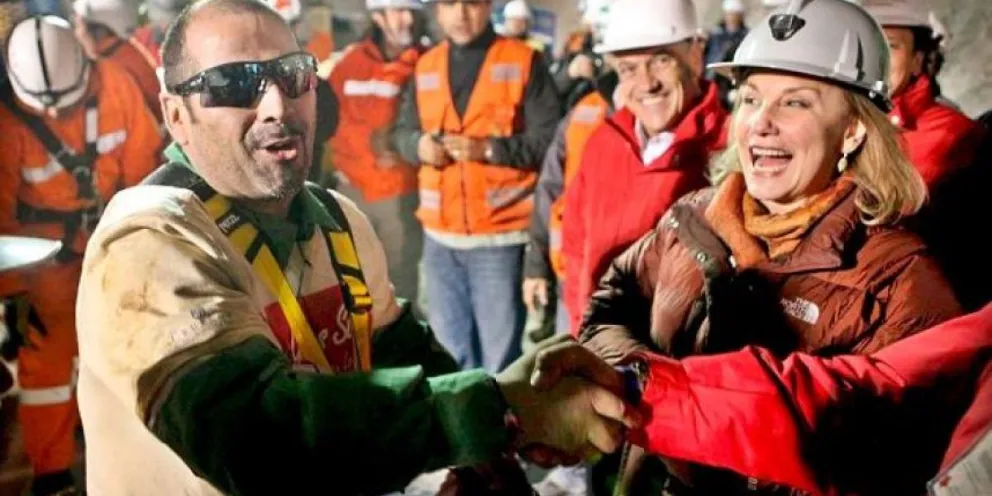“Los recuerdos van a estar hasta mi muerte": se cumplen 11 años del mensaje de los mineros de Chile
