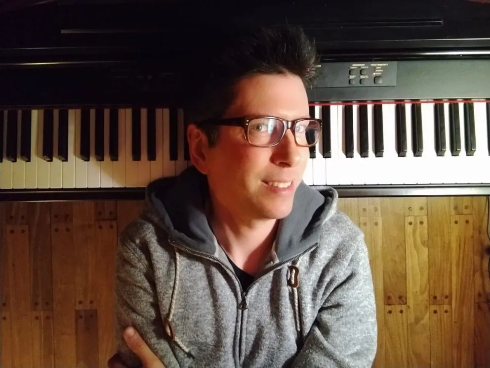 Marcos Radicella lanzó “Improbable”