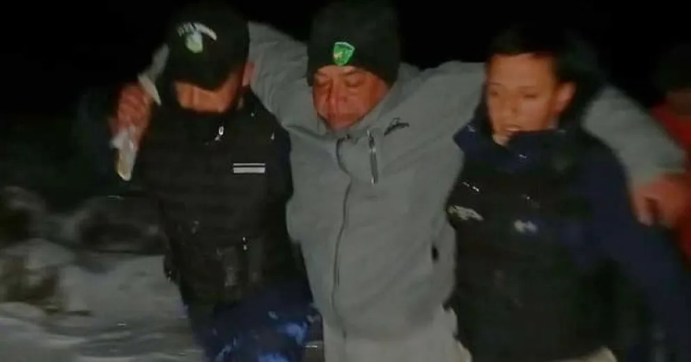 Adolfo Pignon: "Vimos pasar el helicóptero pero no nos vio y caminamos 8 horas bajo el temporal"