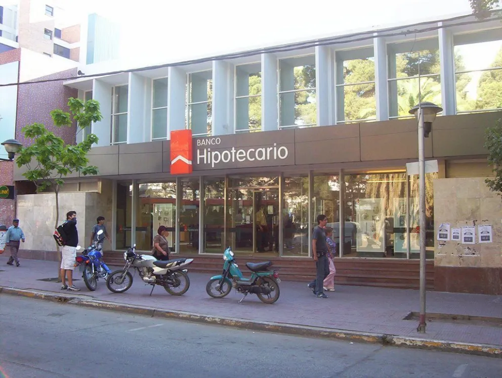 Banco no podrá descontar préstamo acreditado a una persona que no lo solicitó