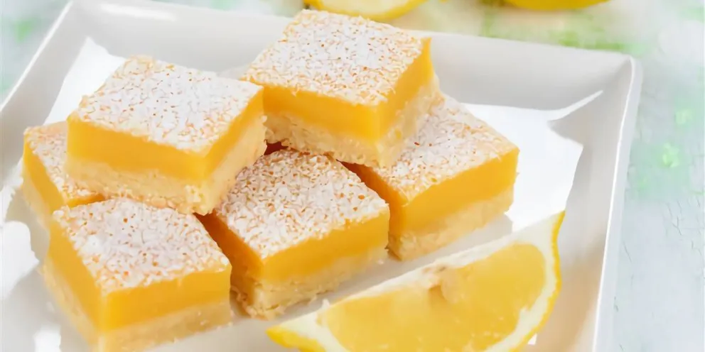 Para comer sin parar: cuadraditos húmedos de naranja
