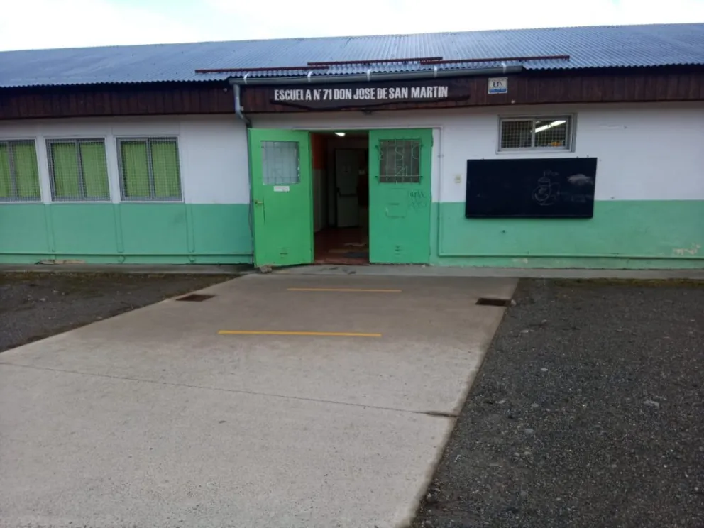 Escuela n° 71 de Bariloche. Foto: archivo