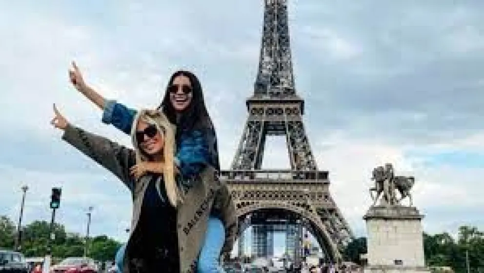Zaira Nara viajó a París para reencontrarse con Wanda pero no todo salió como lo planeó 