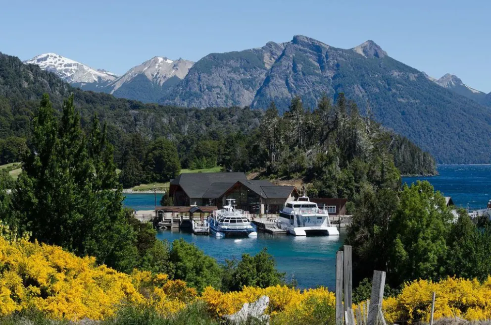 Un conflicto gremial podría dejar a Bariloche sin excursiones lacustres