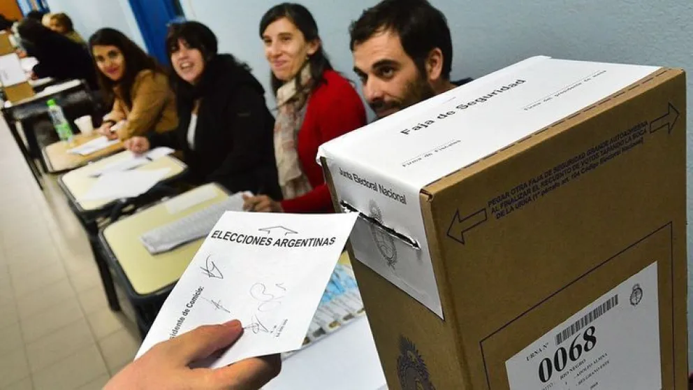 ¡Argentinos, a las urnas!