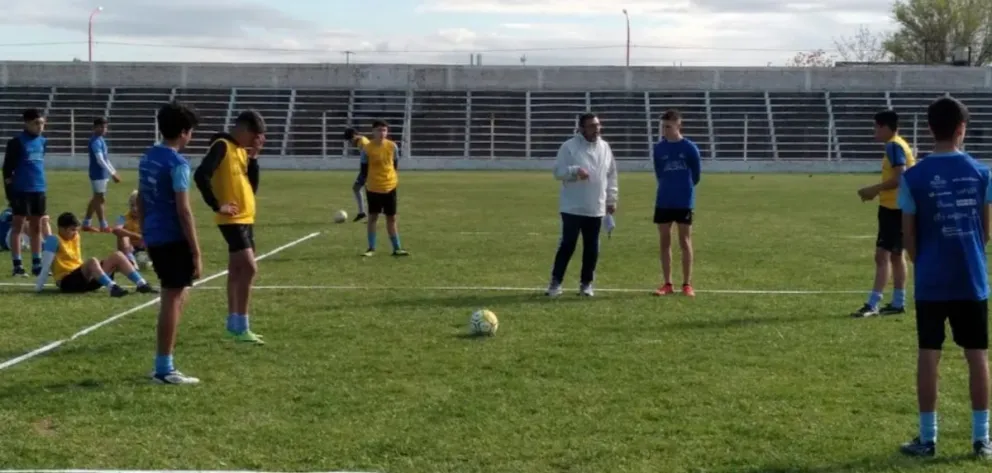 Río Negro elige a los equipos que representarán a la provincia en los Juegos Epade y Araucanía