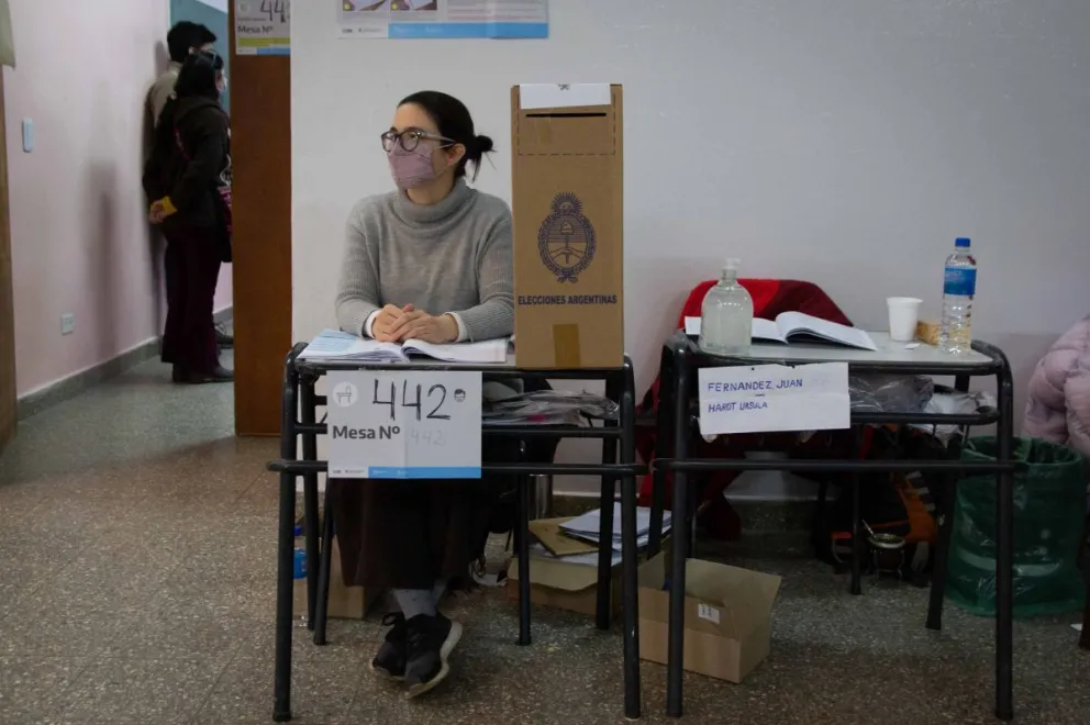 A qué hora se publicarán los primeros resultados oficiales y dónde se podrán ver 