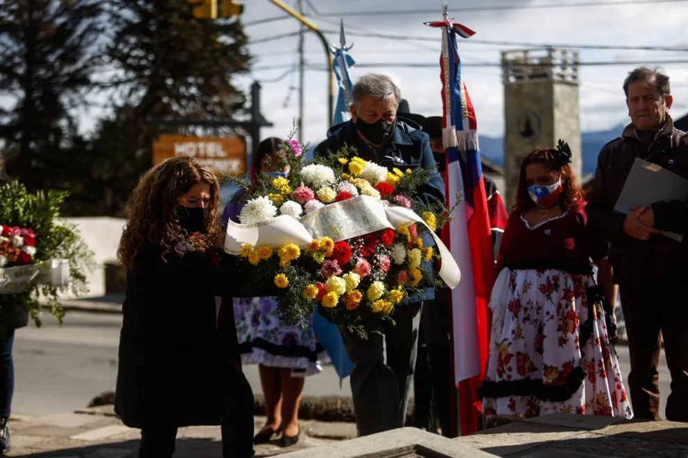 Realizaron el acto oficial de la Independencia de Chile en el Monolito
