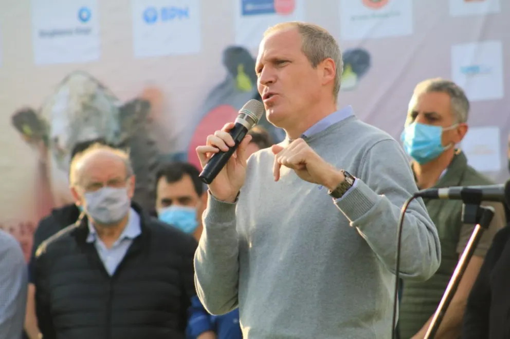 “Una de las medidas que golpea y que más se siente en el campo es la restricción a las exportaciones”