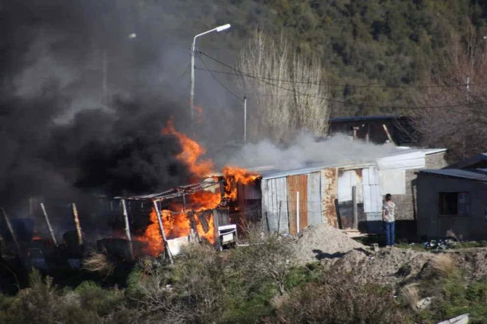Pérdidas totales en una vivienda del barrio Arrayanes