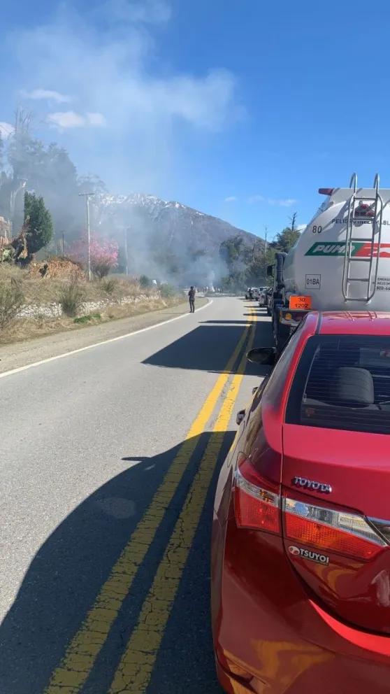 Nuevo corte de ruta en Villa Mascardi 