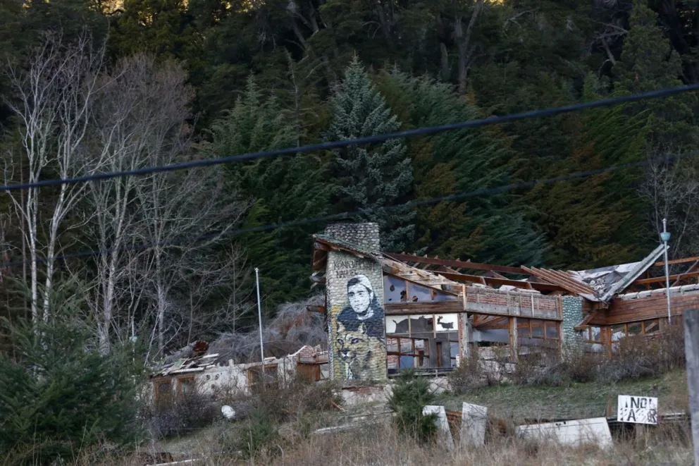 La junta vecinal pidió información y cargó en Parques Nacionales la responsabilidad sobre lo que suceda