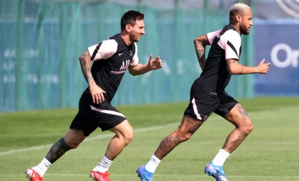 Prepara el regreso: Messi se entrenó con normalidad en el PSG y podría jugar contra el Manchester City