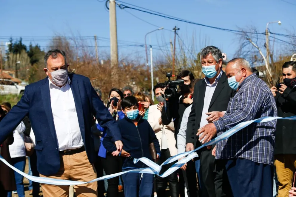 Inauguraron el Centro Social, Cultural y Deportivo Nº 4 del barrio Alborada 