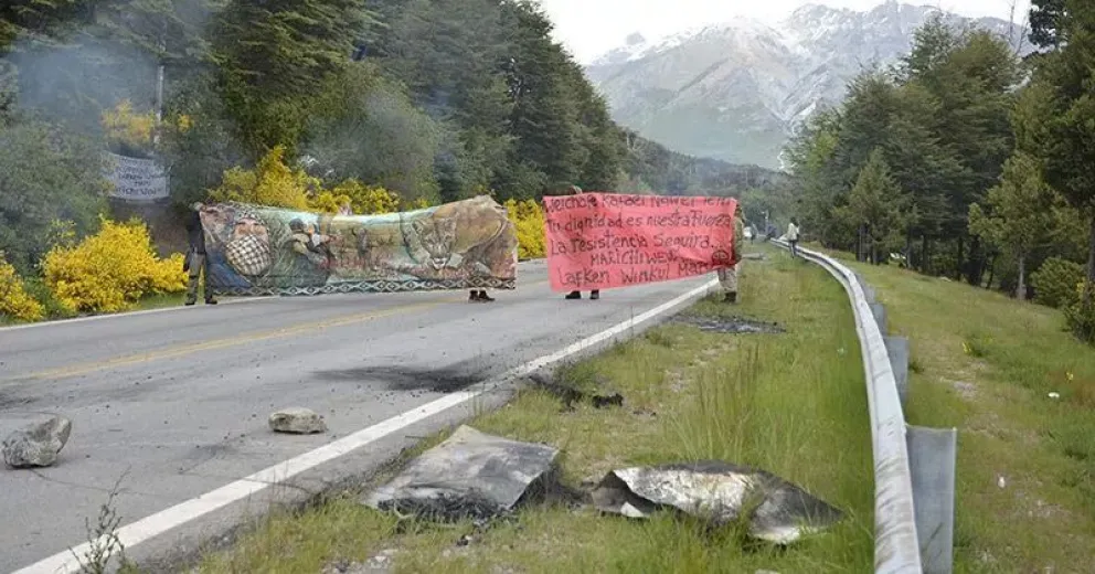 Volvieron a cortar la Ruta 40 en Villa Mascardi 