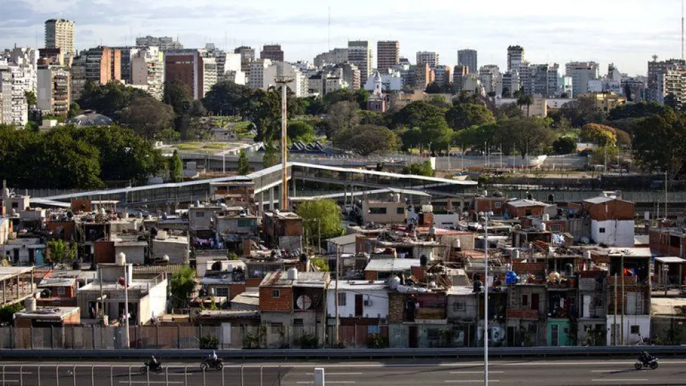 Indec informó que el índice de pobreza fue del 40,6% durante el primer semestre del año