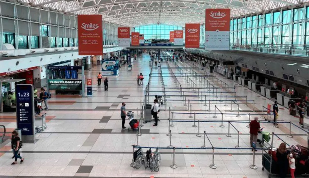 Afloran versiones de engaños en ventas de pasajes internacionales