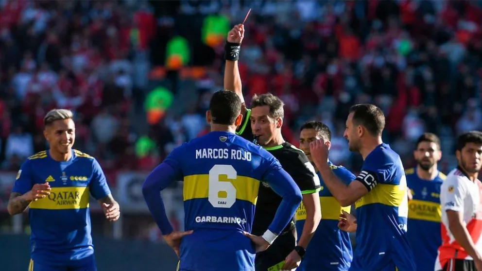 Expulsión de Rojo en el Superclásico: ¿Qué dijo la dirección nacional de arbitraje?