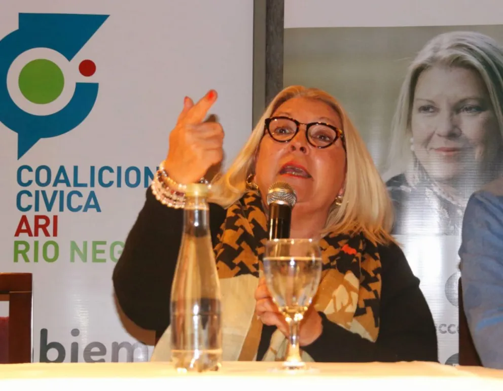 Carrió: “La grieta es un invento de Néstor y Cristina”