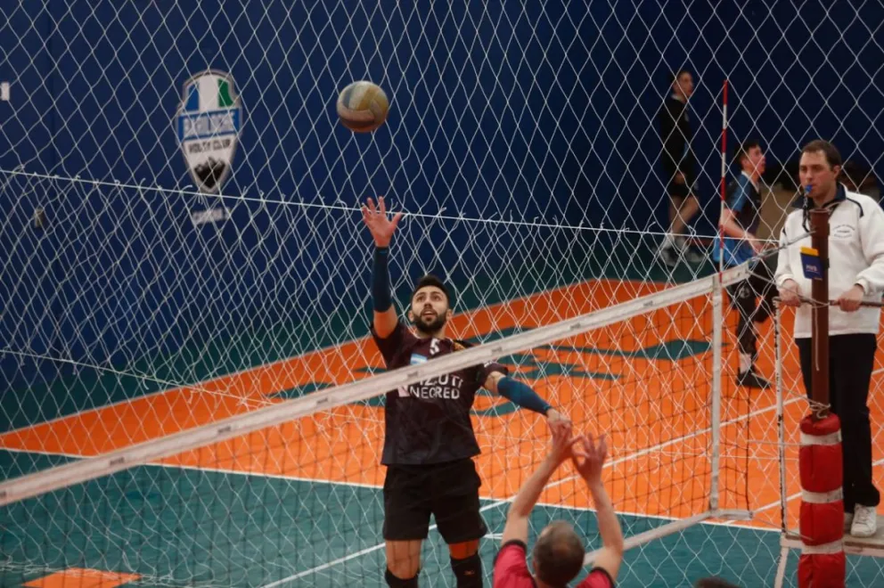 Sigue el vóley de la Liga de Bariloche con atractivos partidos