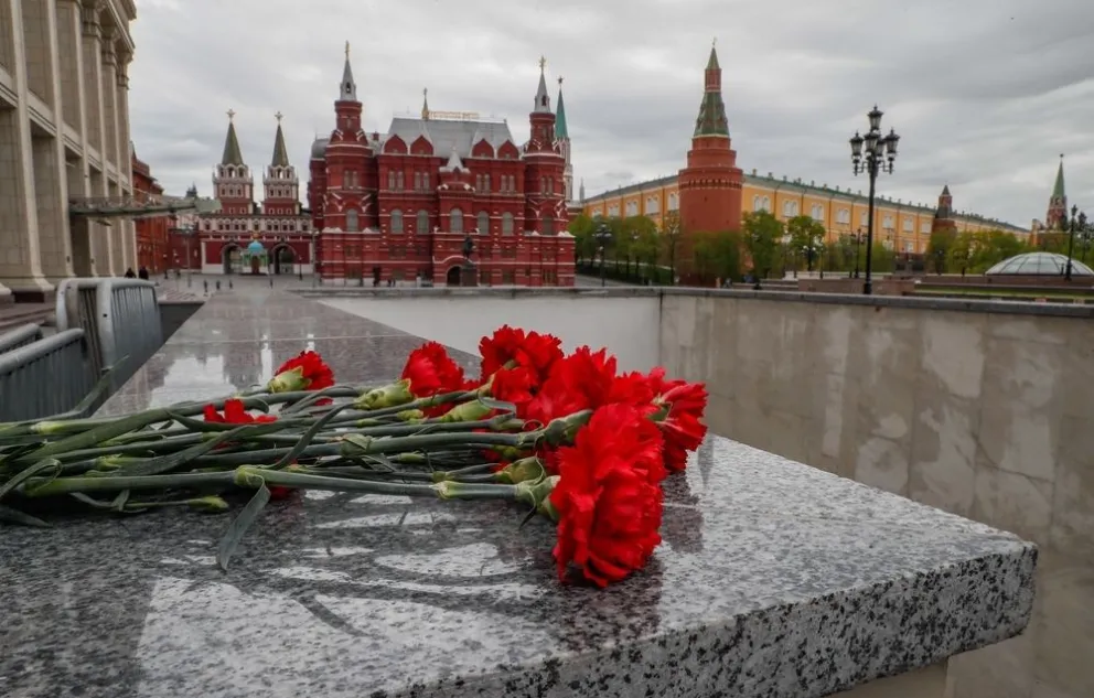 Rusia golpeada por el Covid: superó por primera vez los 900 muertos en un día