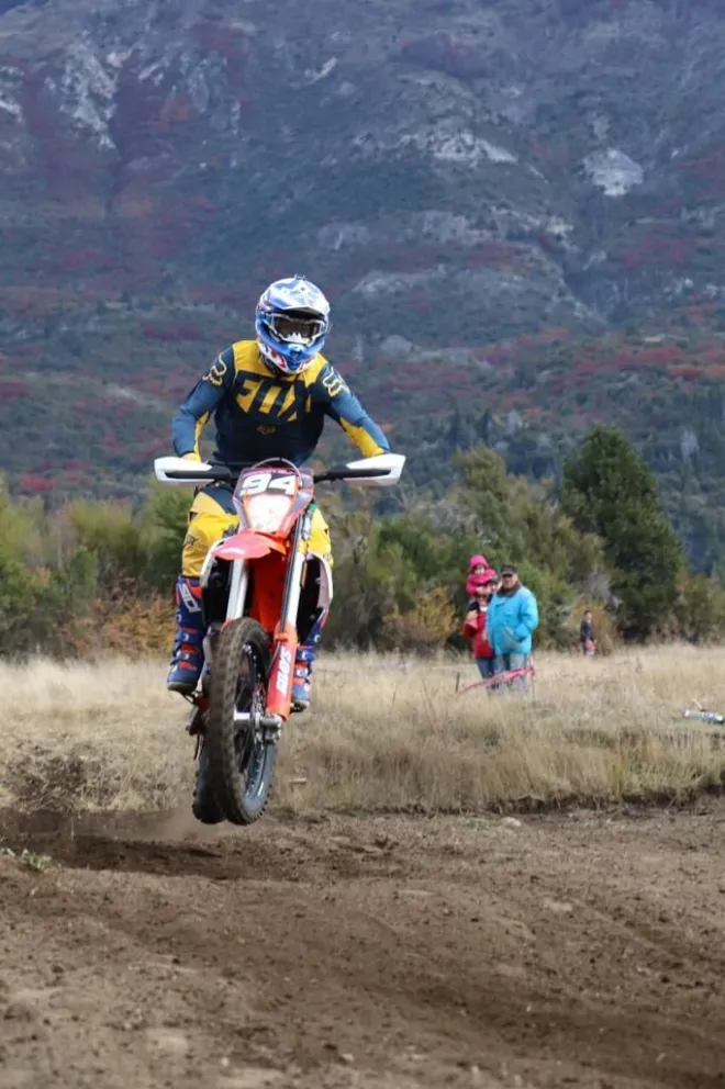 Buenas actuaciones barilochenses en el Enduro Sprint
