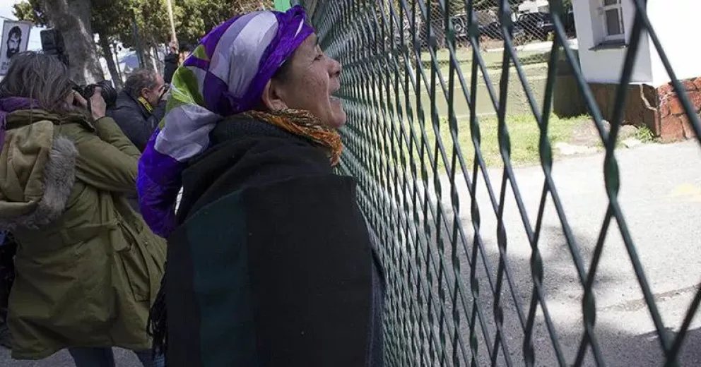 María Nahuel denunció el incendio intencional del cerco de su casa